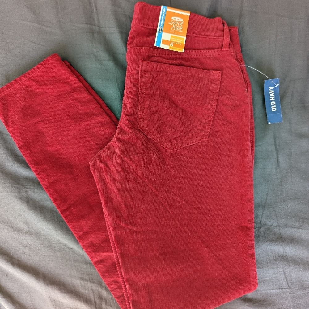 ✨2 for $35✨ ⚡ NWT⚡ Old Navy Corduroy Super Skinny Pants